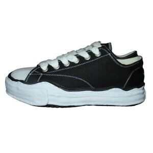 Maison Mihara Yasuhiro Hank low Black and White lace up platform sneakers 42